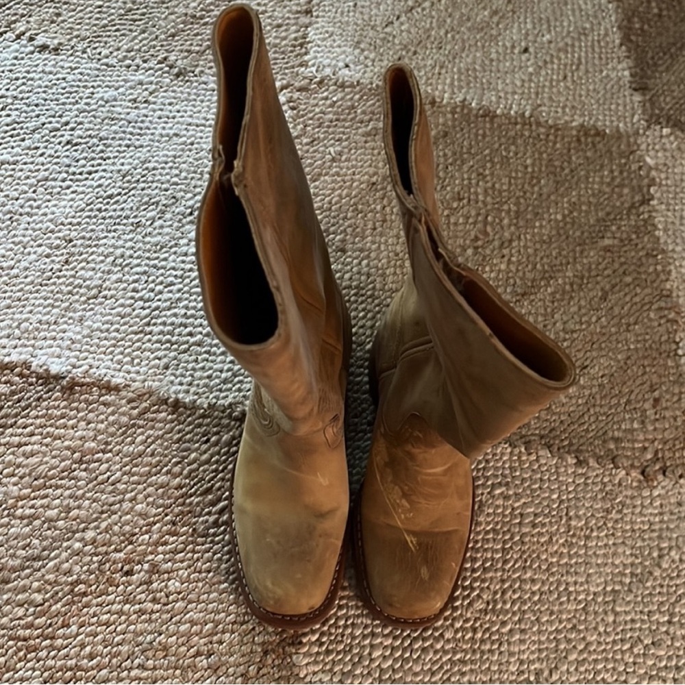 Frye Campus Banana Boots